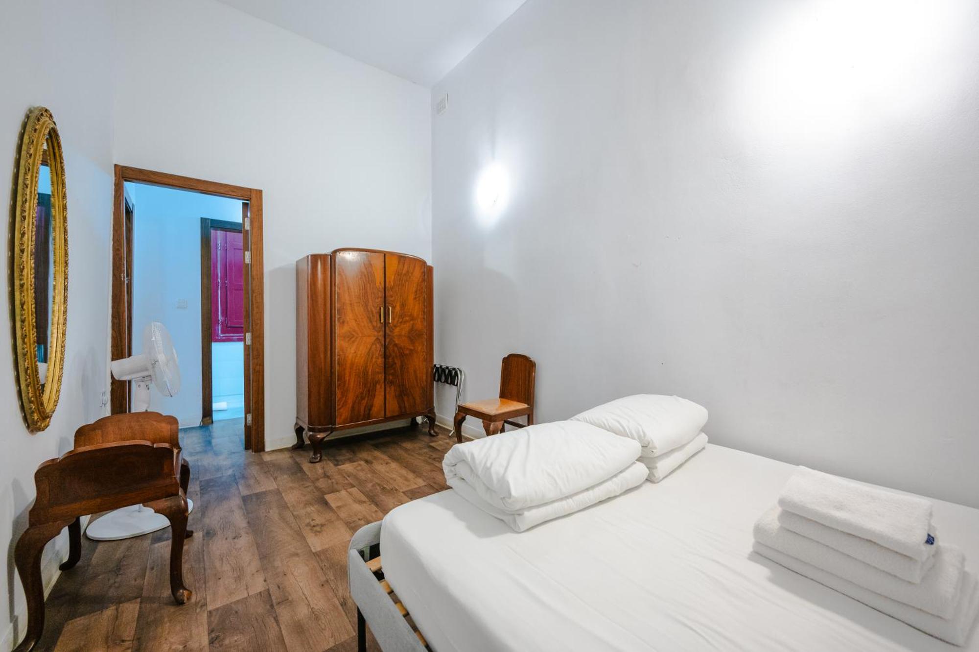 St Mark Two Bedroom Apartment Valletta Bagian luar foto